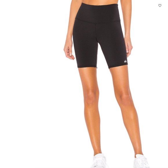 ALO Yoga Pants - ALO Yoga - High Waist Biker Short 7" - Size X-Small